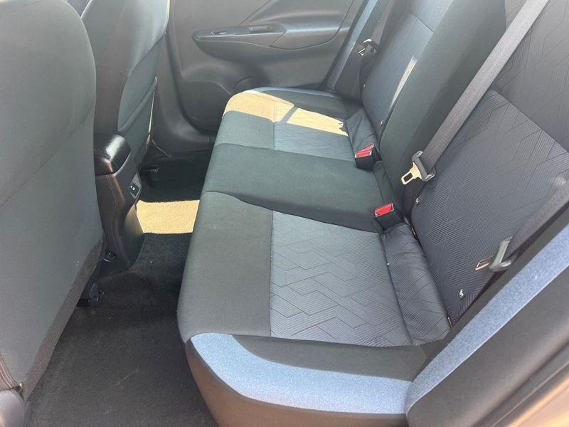 Nissan Versa SV CVT 2024