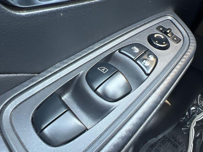 Nissan Versa SV CVT 2024