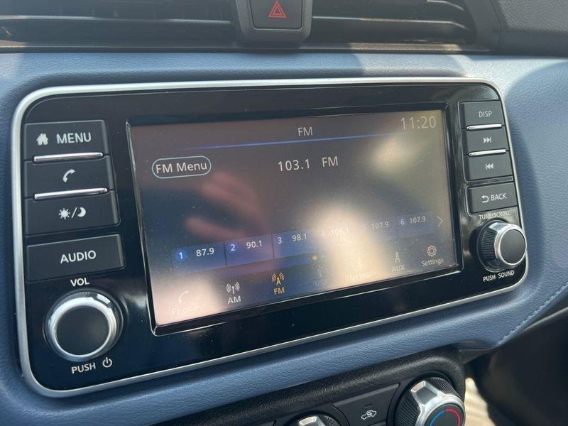 Nissan Versa SV CVT 2024