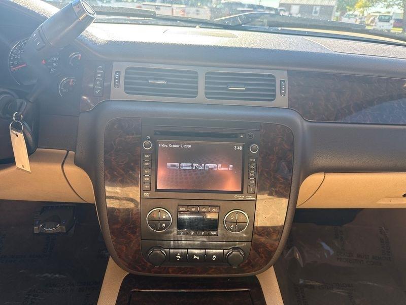 GMC Sierra 1500 AWD Crew Cab 143.5" Denali 2013