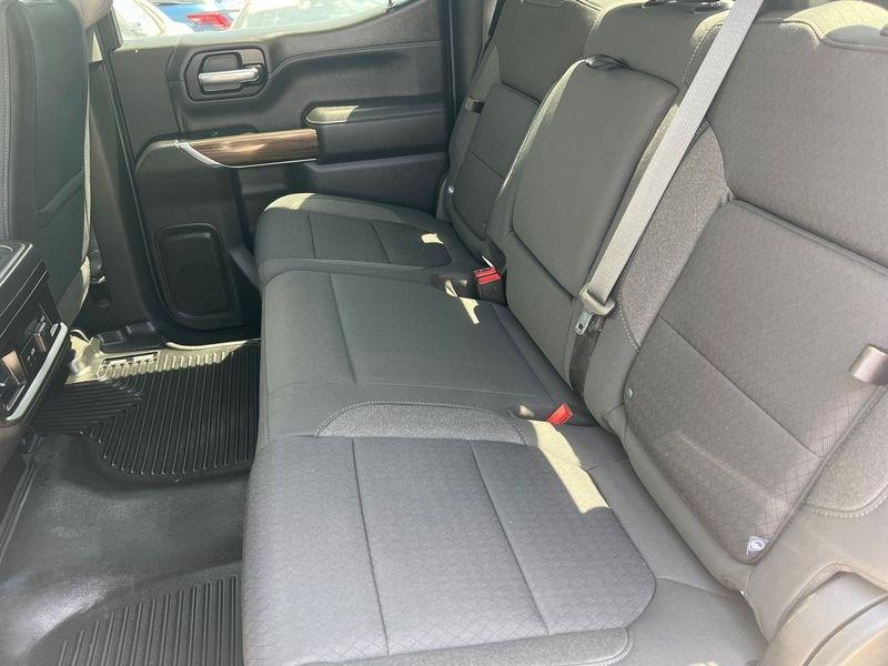 Chevrolet Silverado 1500 LTD 4WD Crew Cab 147" RST 2022