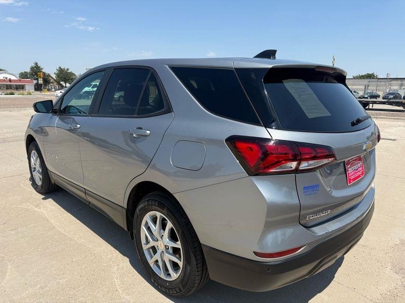 Chevrolet Equinox AWD 4dr LS w/1FL 2023