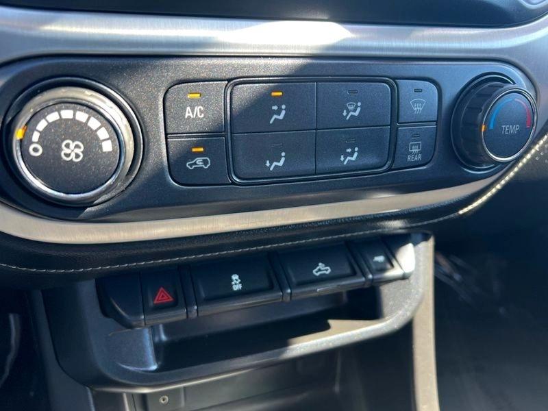 GMC Canyon 4WD Crew Cab 128.3" SLE 2018