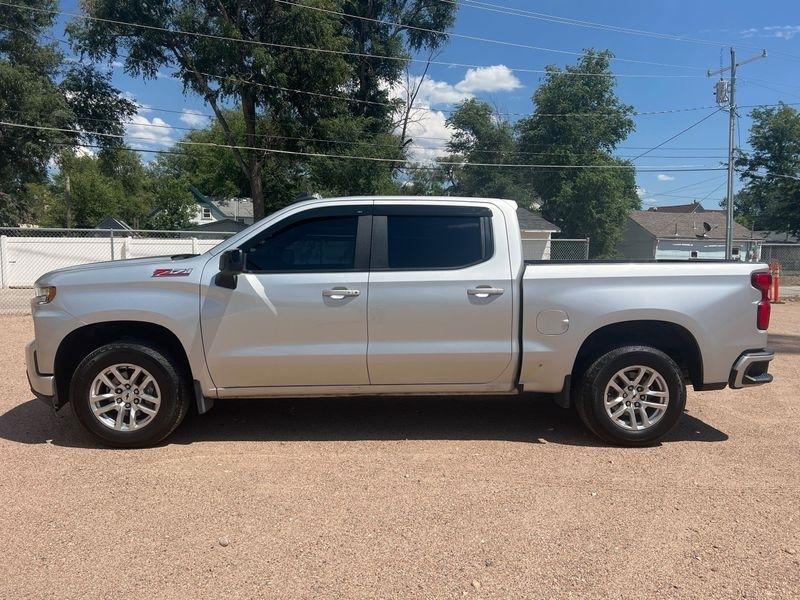 Chevrolet Silverado 1500 4WD Crew Cab 147" RST 2021