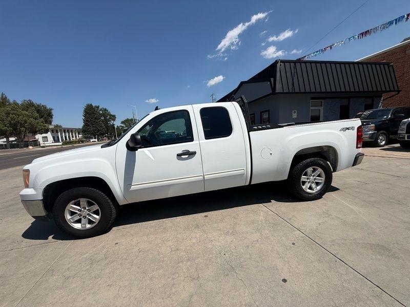 GMC Sierra 1500 4WD Ext Cab 143.5" SLE 2013