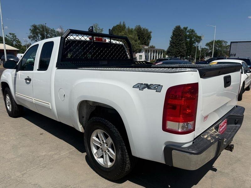 GMC Sierra 1500 4WD Ext Cab 143.5" SLE 2013