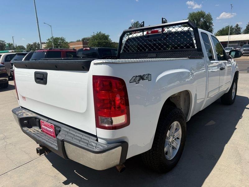 GMC Sierra 1500 4WD Ext Cab 143.5" SLE 2013