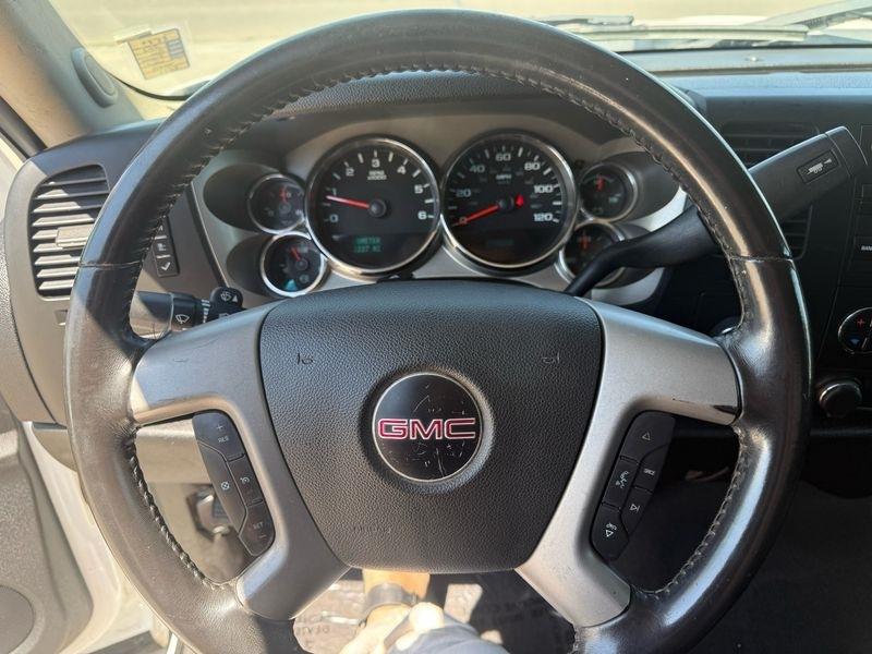 GMC Sierra 1500 4WD Ext Cab 143.5" SLE 2013