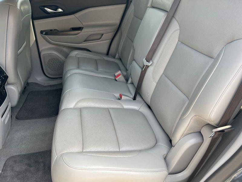 GMC Acadia AWD 4dr SLT w/SLT-2 2019