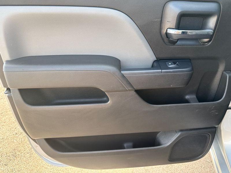 Chevrolet Silverado 1500 4WD Crew Cab 143.5" LS 2018