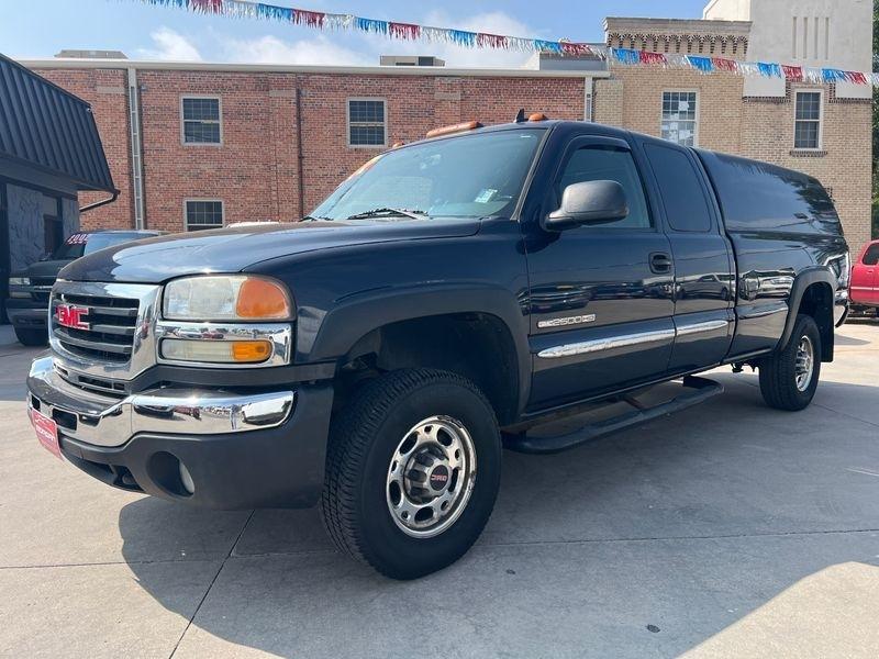 GMC Sierra 2500HD Ext Cab 157.5" WB 4WD SLE1 2006