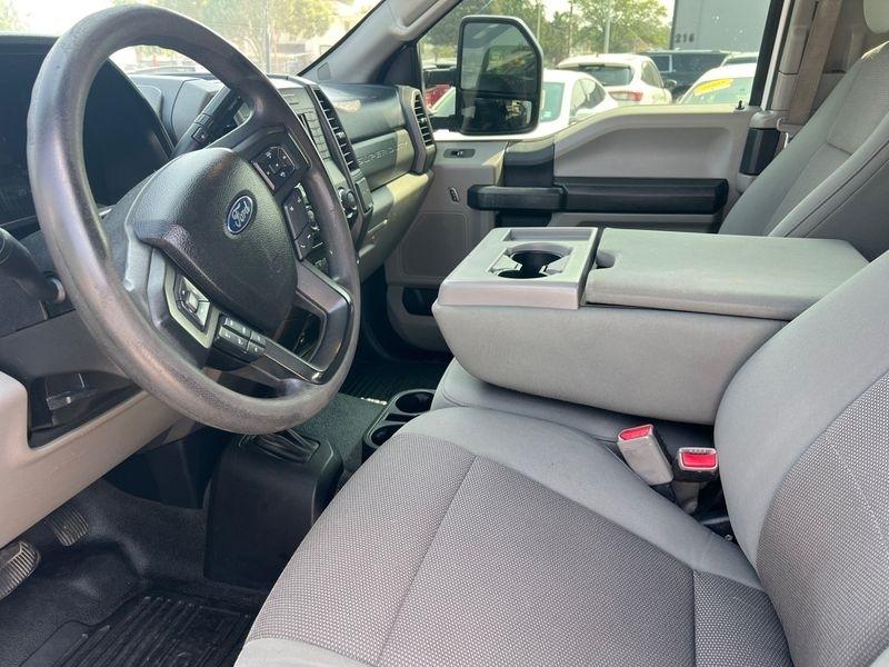 Ford Super Duty F-350 SRW Lariat 4WD SuperCab 168" WB 60" CA 2017
