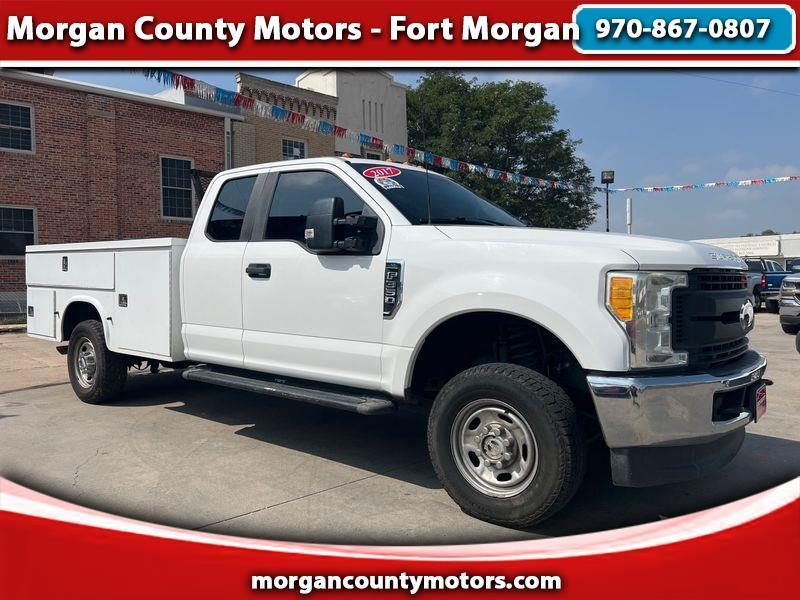 Ford Super Duty F-350 SRW Lariat 4WD SuperCab 168" WB 60" CA 2017
