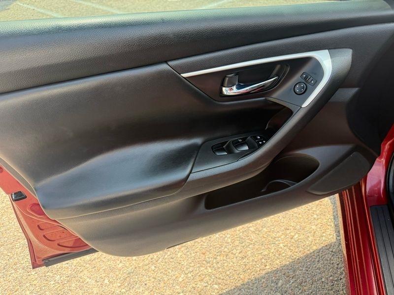 Nissan Altima 2.5 Sedan 2017