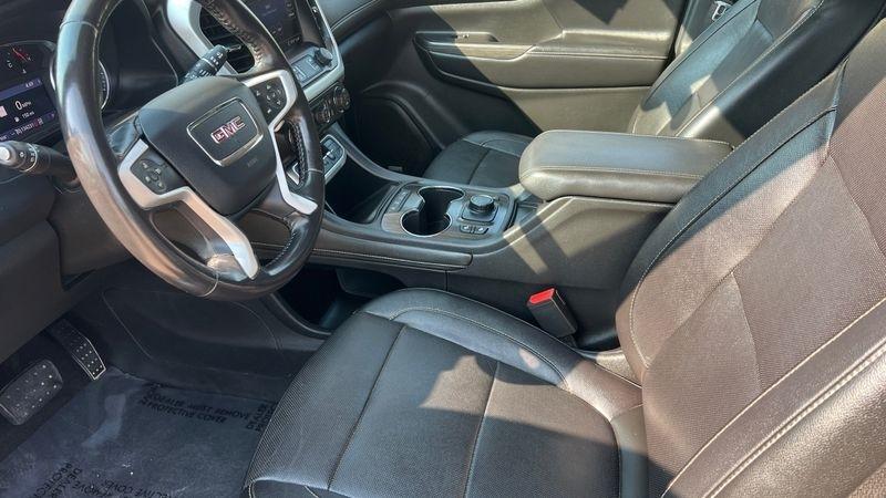 GMC Acadia AWD 4dr SLT 2020