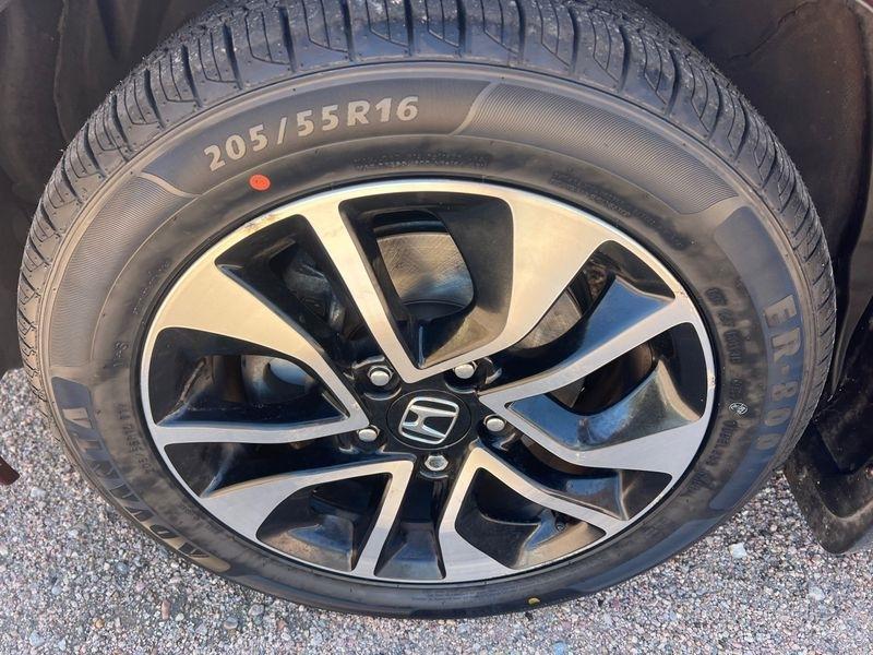 Honda Civic Sedan 4dr CVT EX 2015