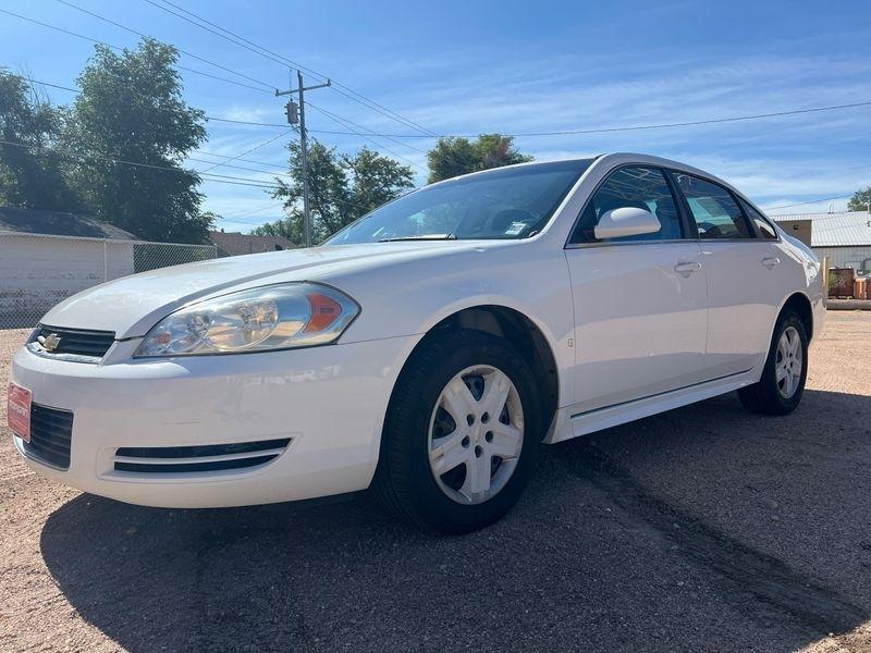 Chevrolet Impala 4dr Sdn LS 2010