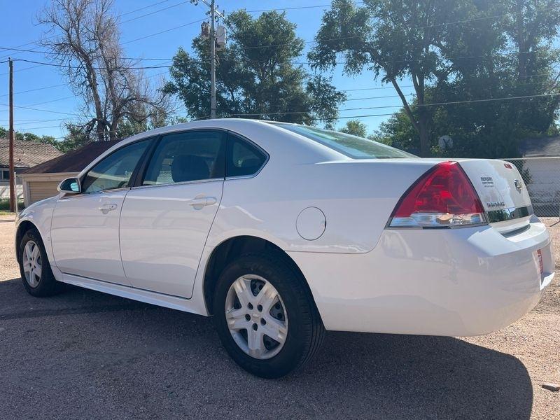 Chevrolet Impala 4dr Sdn LS 2010