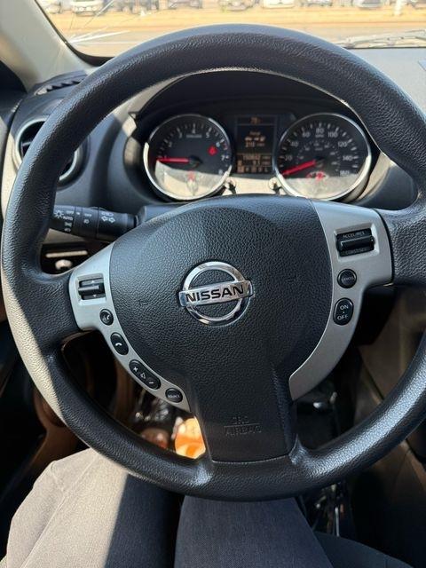 Nissan Rogue AWD 4dr SV 2011