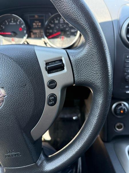 Nissan Rogue AWD 4dr SV 2011