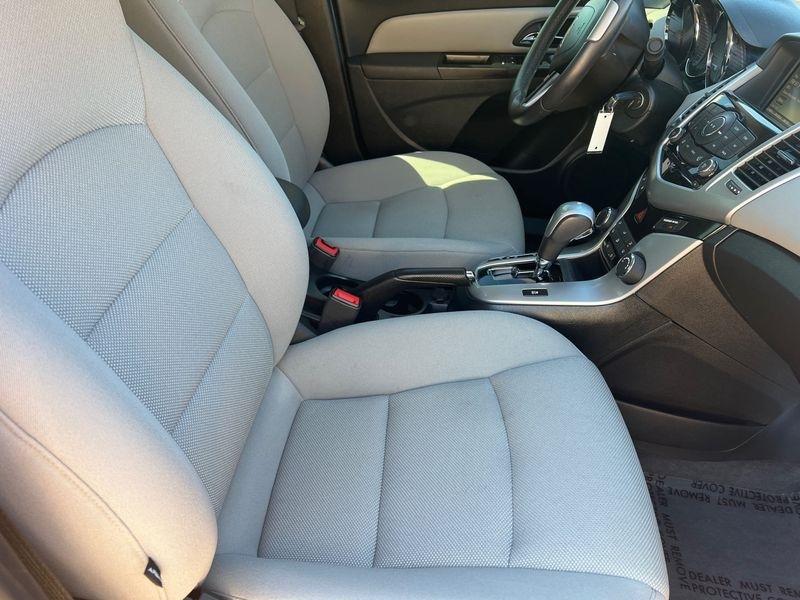 Chevrolet Cruze 4dr Sdn Auto 1LT 2013