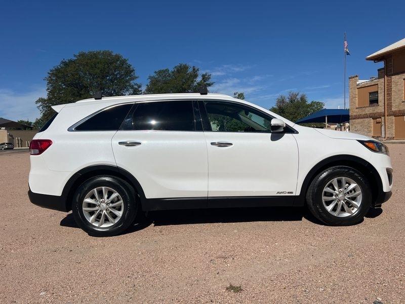 Kia Sorento LX V6 AWD 2017