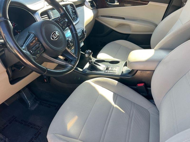 Kia Sorento LX V6 AWD 2017