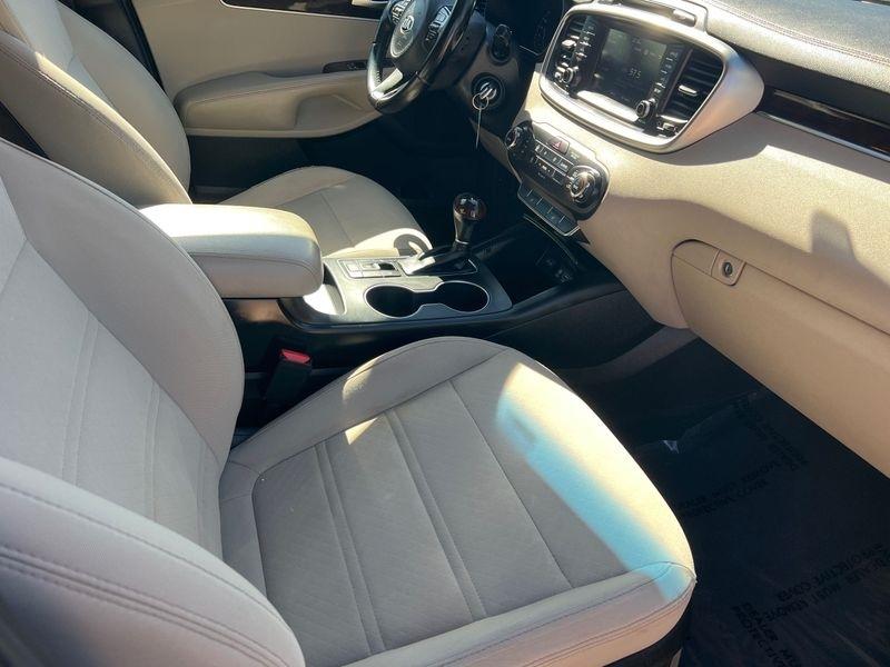 Kia Sorento LX V6 AWD 2017