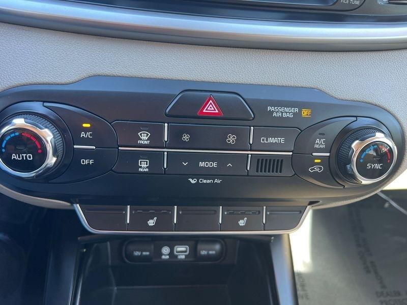 Kia Sorento LX V6 AWD 2017