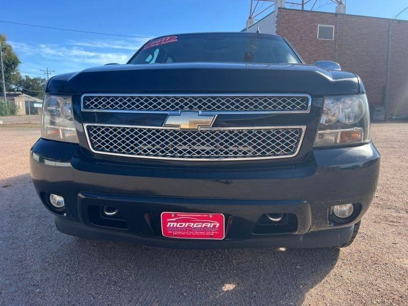 Chevrolet Suburban 4WD 4dr 1500 LTZ 2011