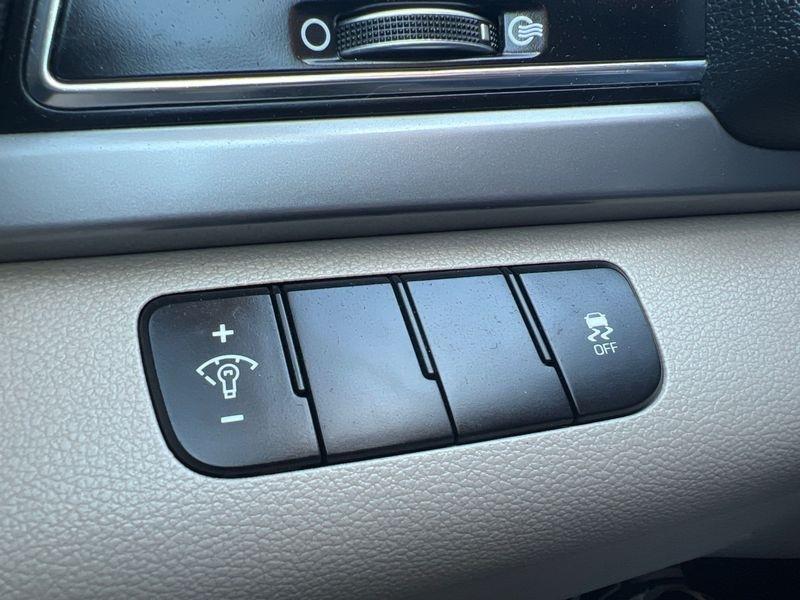 Hyundai Elantra SE 2.0L Auto (Ulsan) 2018