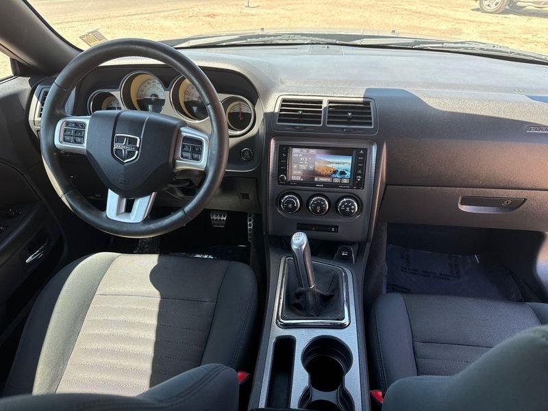 Dodge Challenger 2dr Cpe R/T 2014