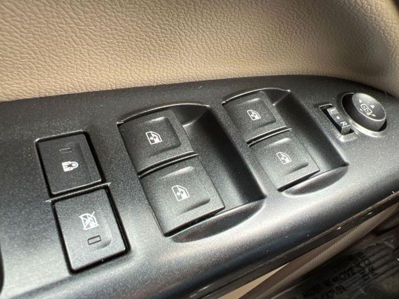 GMC Canyon 4WD Crew Cab 128.3" SLE 2016