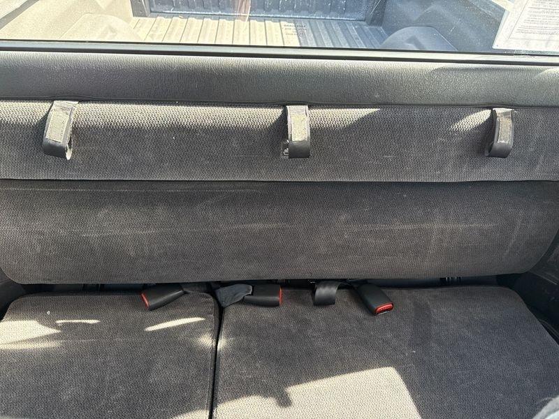 Dodge Dakota Club Cab 131" WB Sport 2001