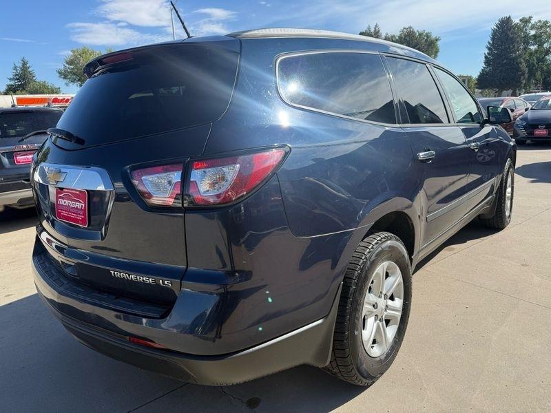 Chevrolet Traverse FWD 4dr LS w/1LS 2016