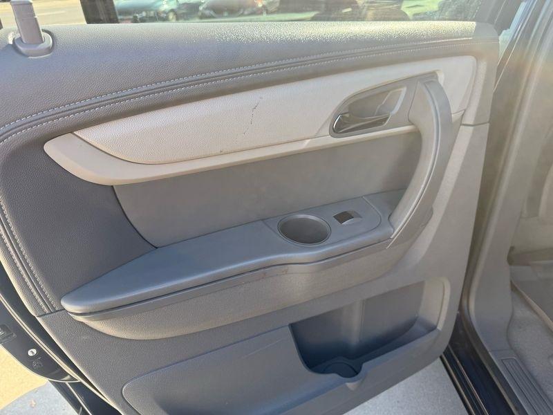 Chevrolet Traverse FWD 4dr LS w/1LS 2016