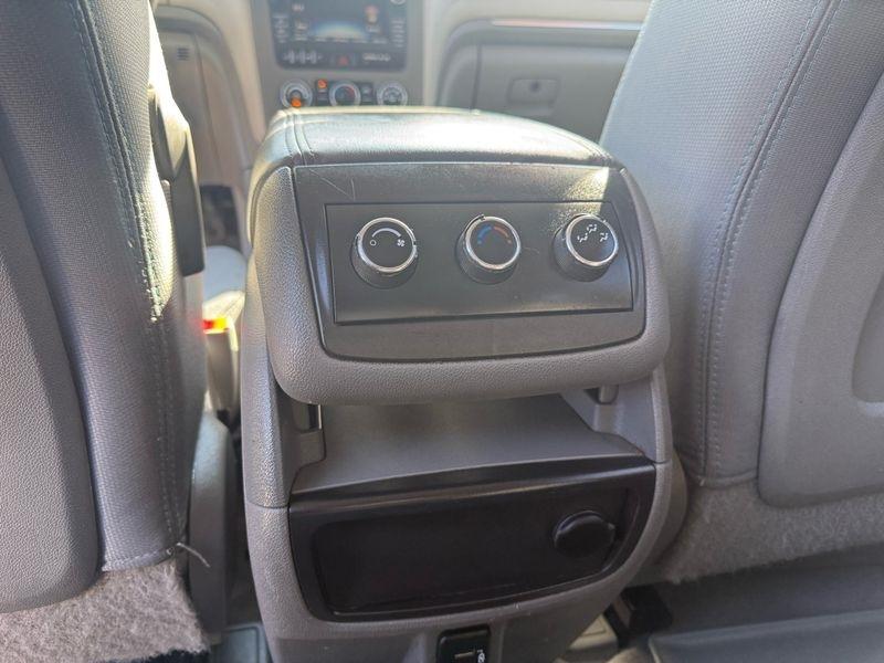 Chevrolet Traverse FWD 4dr LS w/1LS 2016