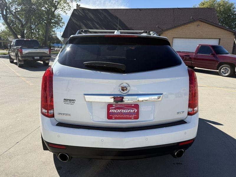 Cadillac SRX FWD 4dr Performance Collection 2016
