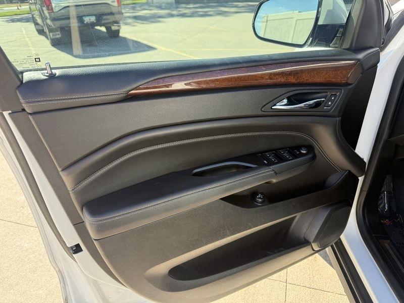 Cadillac SRX FWD 4dr Performance Collection 2016