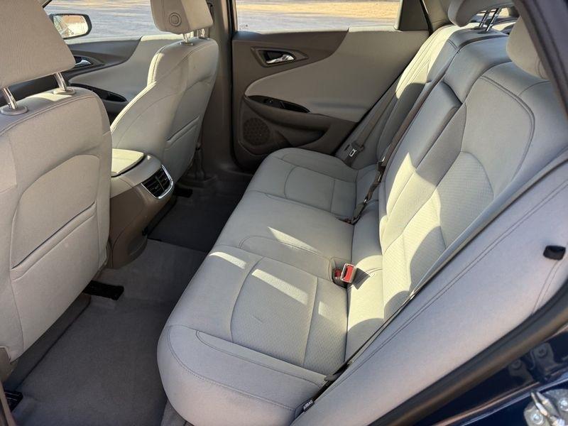 Chevrolet Malibu 4dr Sdn LT 2022
