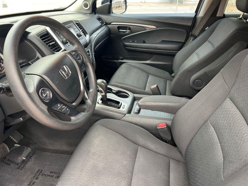 Honda Ridgeline Sport 4x4 Crew Cab 5.3' Bed 2017