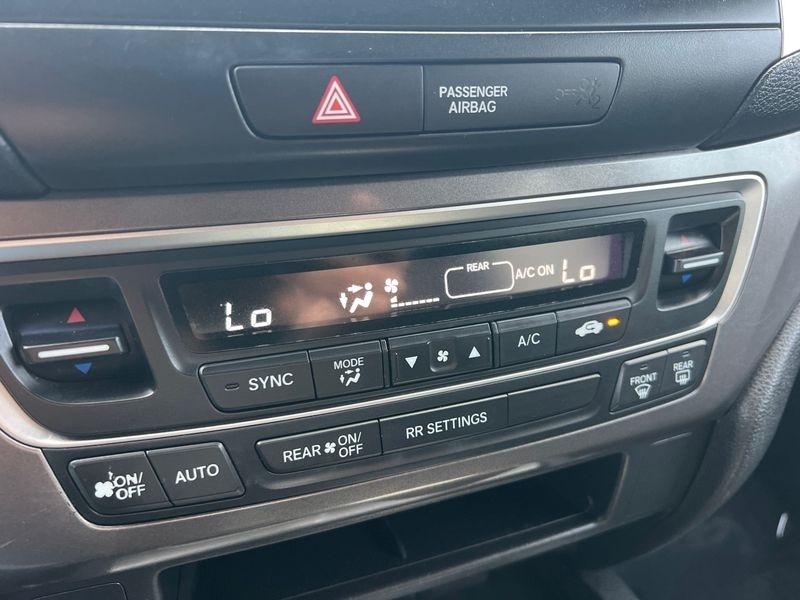 Honda Ridgeline Sport 4x4 Crew Cab 5.3' Bed 2017