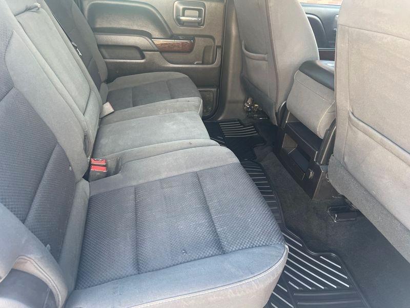 GMC Sierra 1500 4WD Crew Cab 153.0" SLE 2018