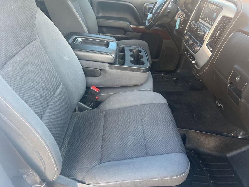 GMC Sierra 1500 4WD Crew Cab 153.0" SLE 2018