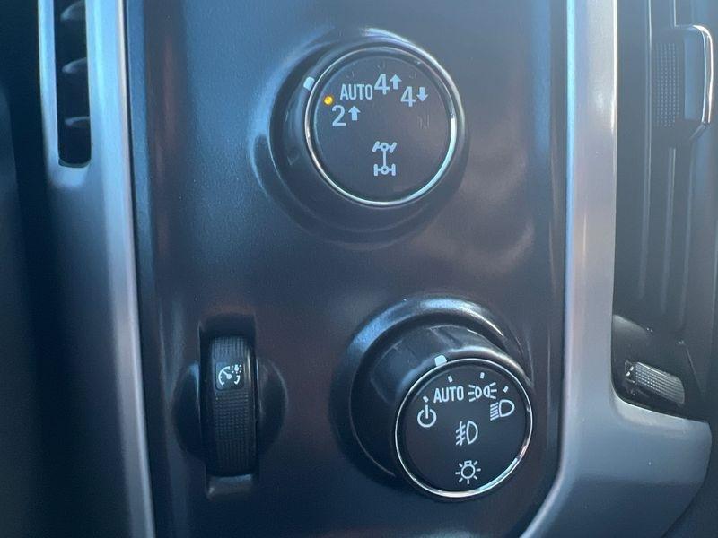 GMC Sierra 1500 4WD Crew Cab 153.0" SLE 2018