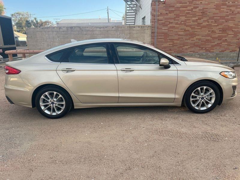 Ford Fusion SE FWD 2019