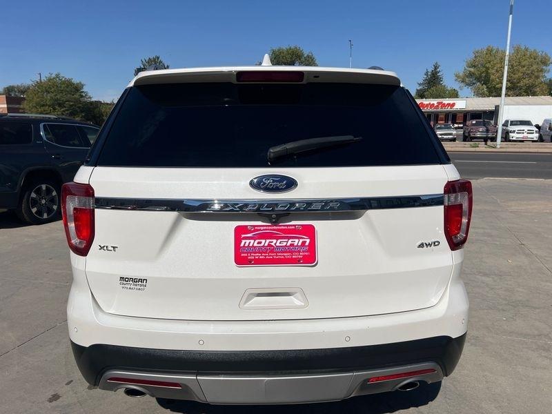 Ford Explorer XLT 4WD 2017