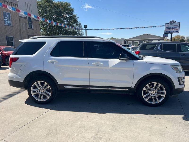 Ford Explorer XLT 4WD 2017