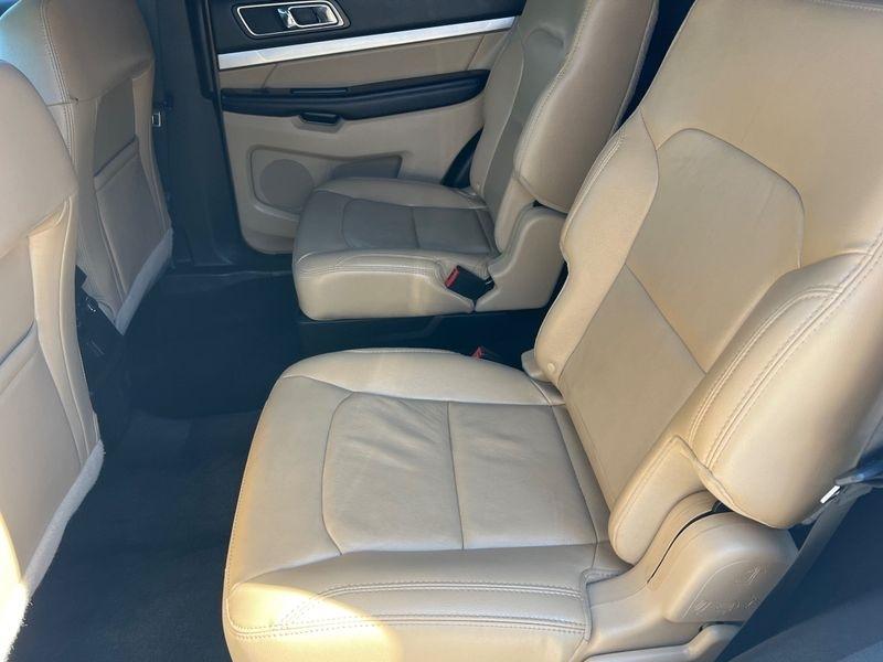 Ford Explorer XLT 4WD 2017