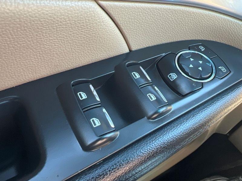 Ford Explorer XLT 4WD 2017